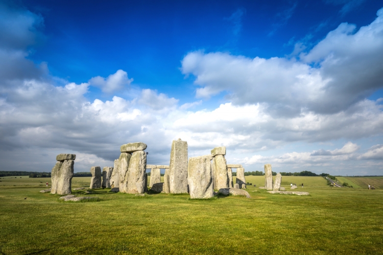 Stonehenge circle closed to visitors over concerns about