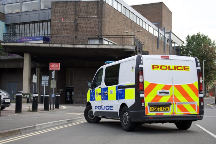 Man threatens to jump from footbridge in Swindon town centre