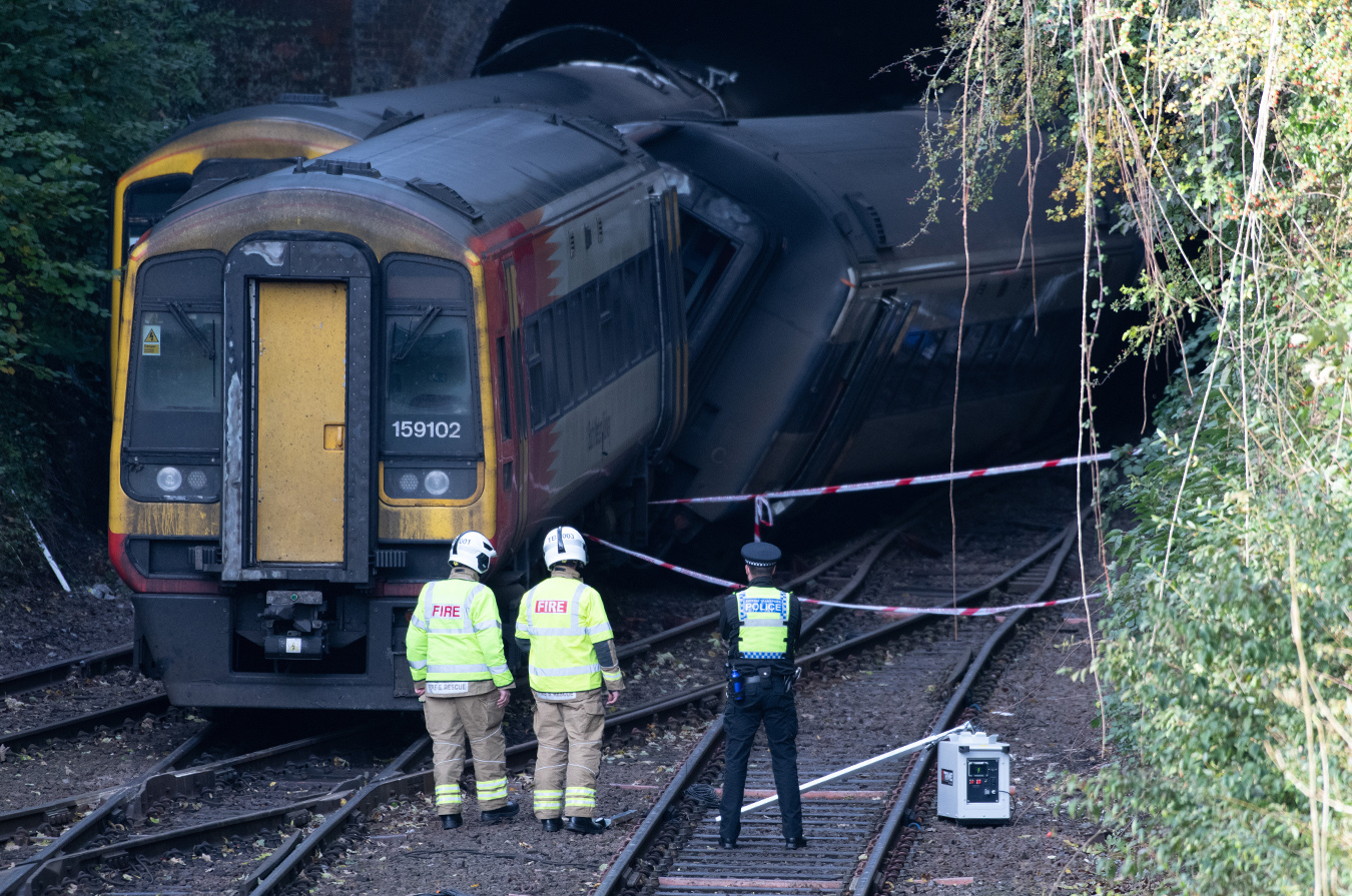 "Nothing To Suggest The Train Struck An Object" Before Salisbury Crash ...