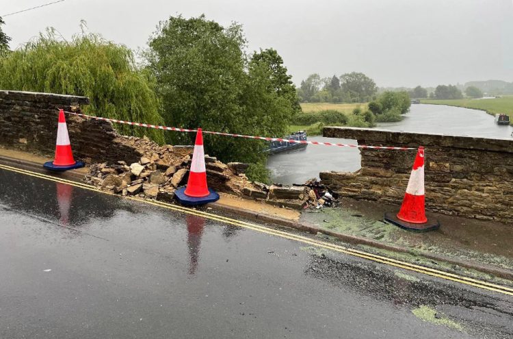 A361 closed after vehicle collides with historic Lechlade bridge